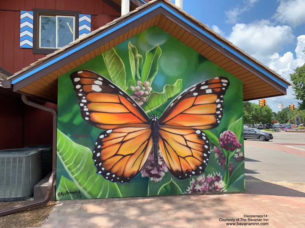 Butterfly images ©keyscraps14 Bavarian Inn